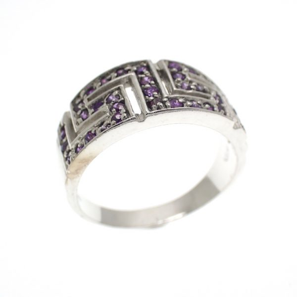 zilveren ring met meander motief paars zirconia