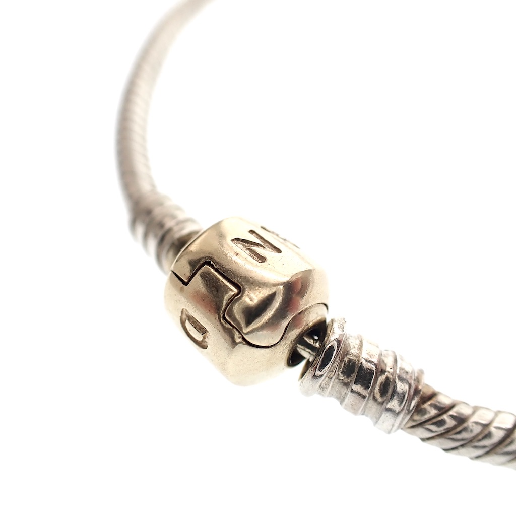 Wedstrijd Interactie Nat Pandora armband; Zilver met gouden slot; Snake Chain | 21 cm -  Juweelwinkel.nl