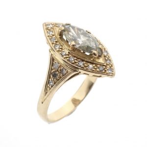 18 karaat geelgouden ring met markies diamanten en briljant diamanten