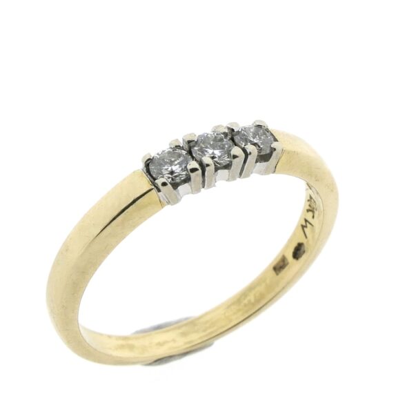 Gouden Le Chic rijring met diamanten | 0,24 ct.