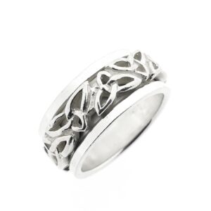 Zilveren ring met Keltisch patroon
