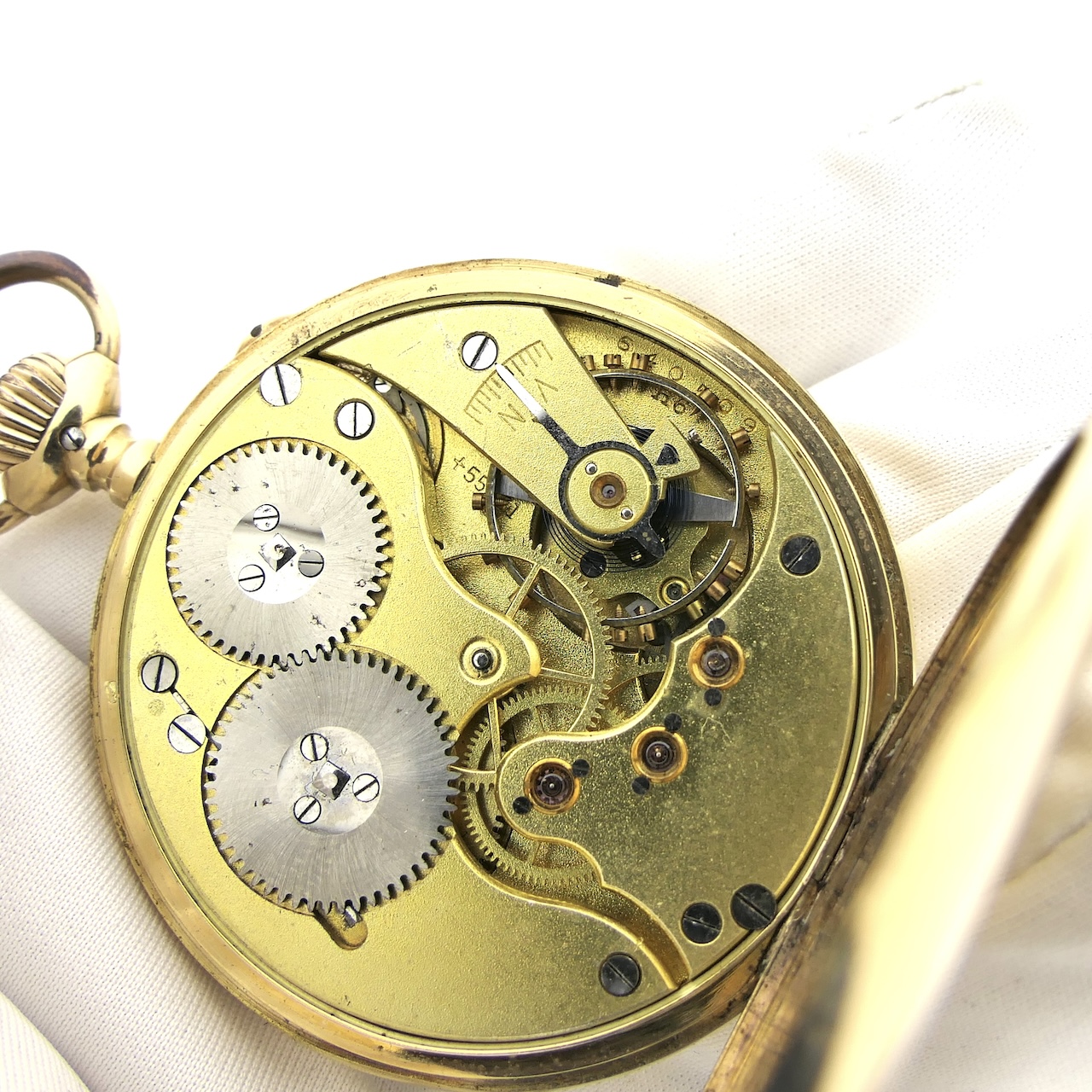 https://www.juweelwinkel.nl/wp-content/uploads/2024/06/IWC-Pocket-Watch-14ct.-5.jpg