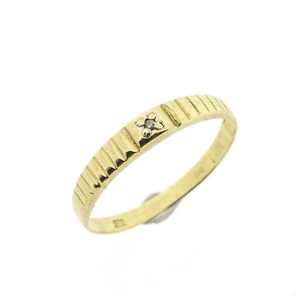 14 karaat gouden solitair ring met diamant