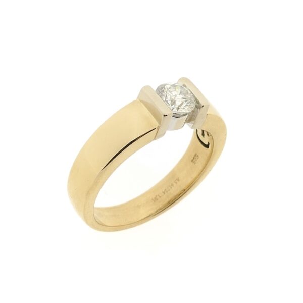 14 karaat bicolor gouden ring met 1,01 ct. diamant