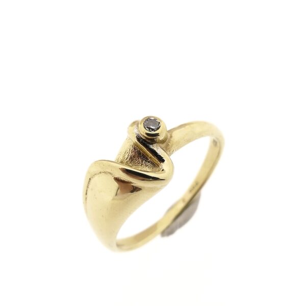 8 karaat ring