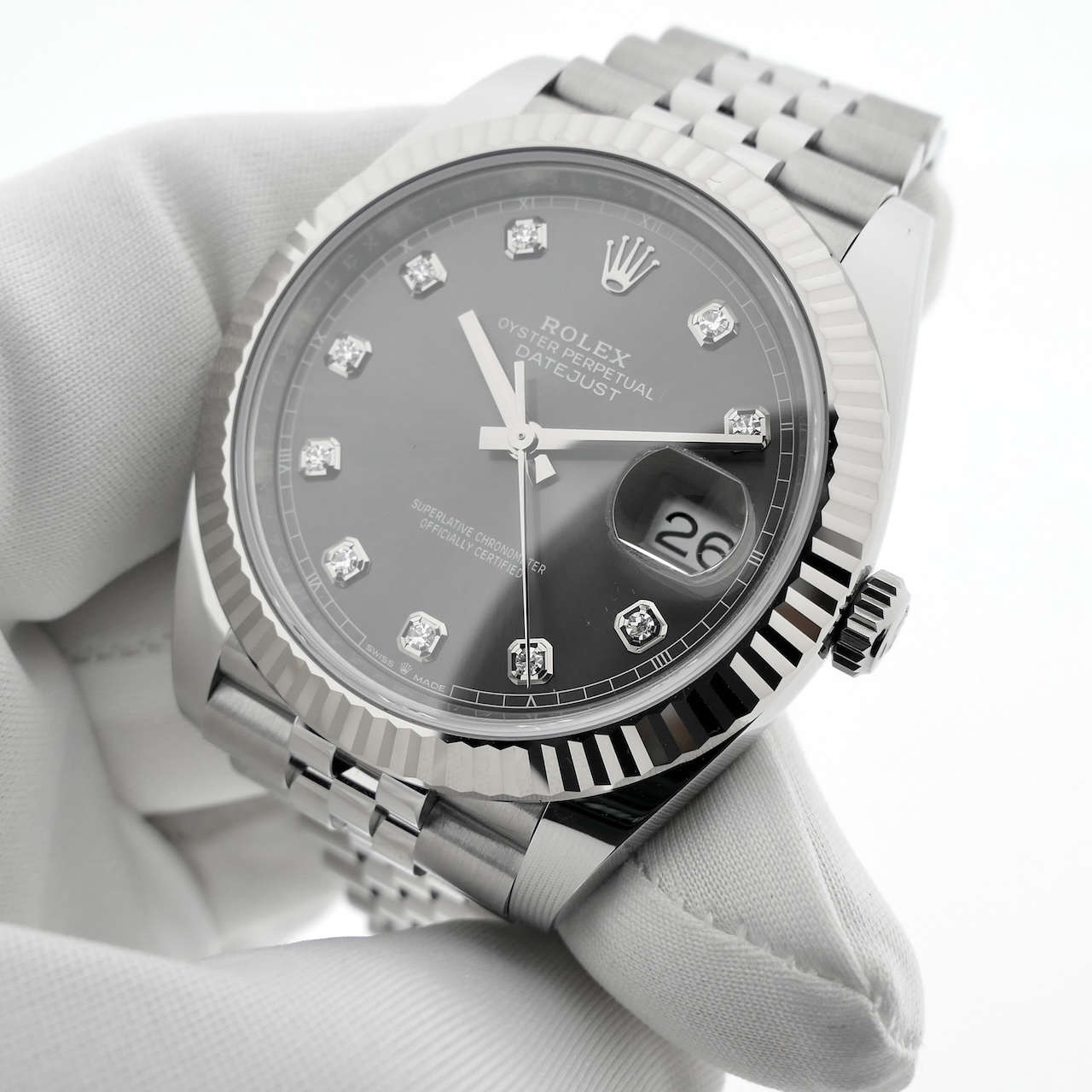 https://www.juweelwinkel.nl/wp-content/uploads/2024/09/Rolex-Datejust-41mm-Rhodium-Diamond-Dial-12.jpg