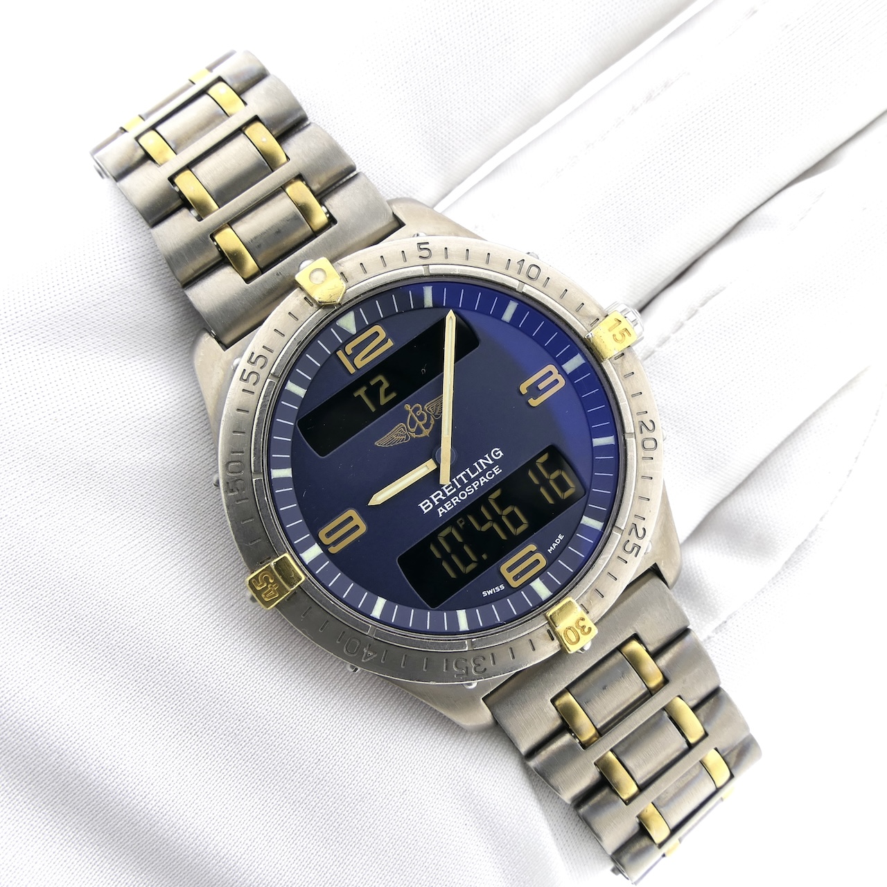 https://www.juweelwinkel.nl/wp-content/uploads/2024/10/Breitling-Aerospace-E56062-7.jpg