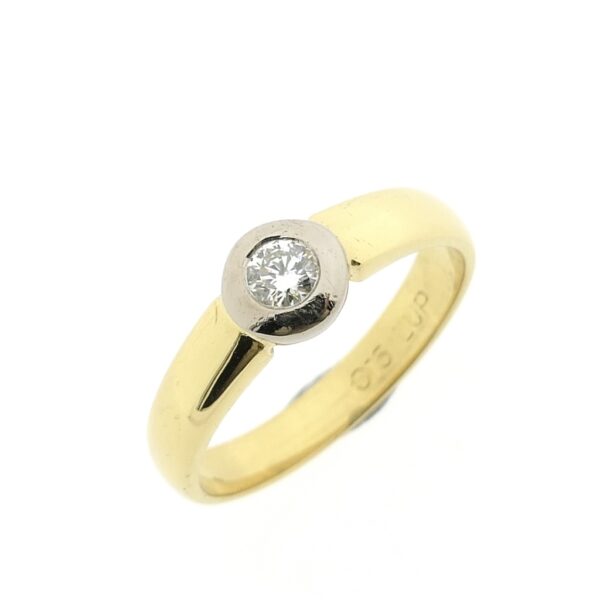 18 karaat geelgouden ring met diamant