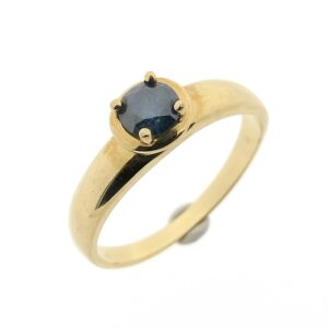 14 karaat gouden solitair ring met blauwe diamant