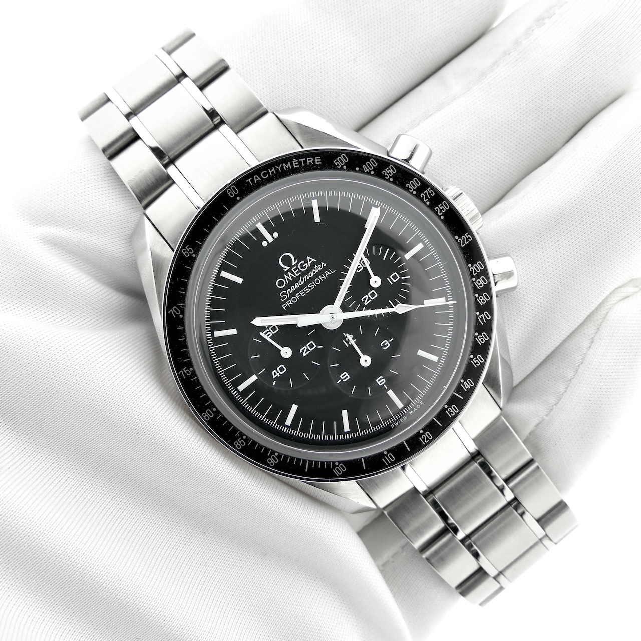 https://www.juweelwinkel.nl/wp-content/uploads/2024/10/Omega-Speedmaster-Moonwatch-Professional-3570.50.00-7.jpg