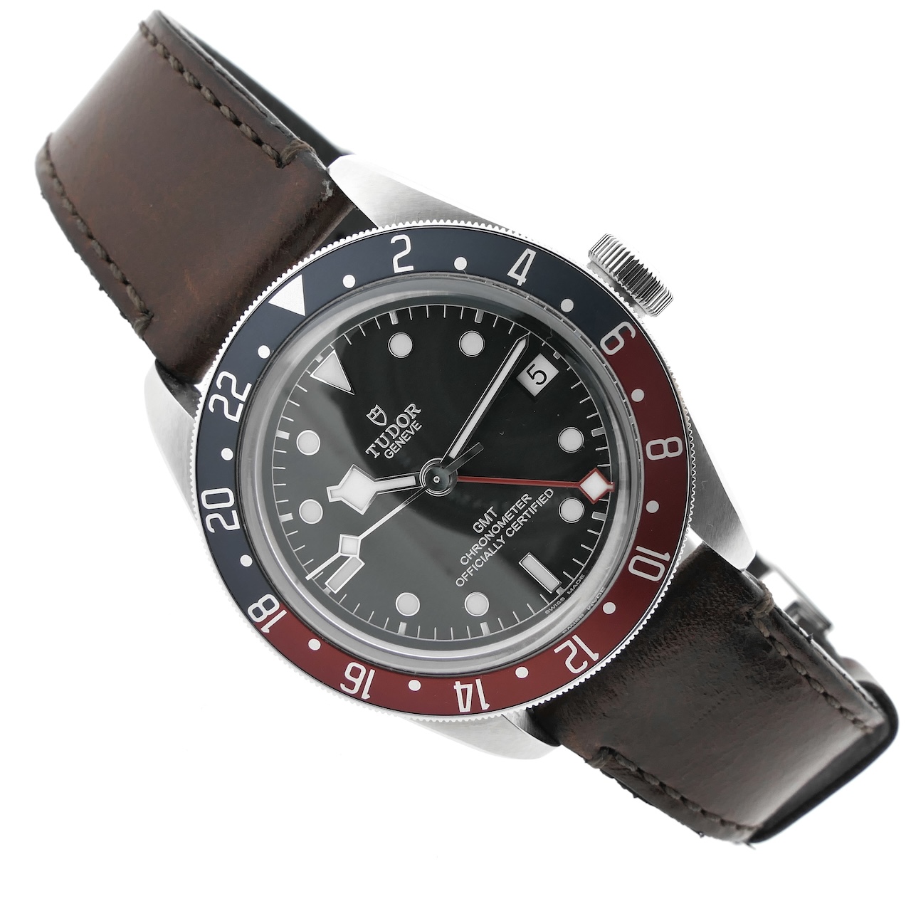 https://www.juweelwinkel.nl/wp-content/uploads/2024/10/Tudor-Black-Bay-GMT-M79830RB-0003-11.jpg