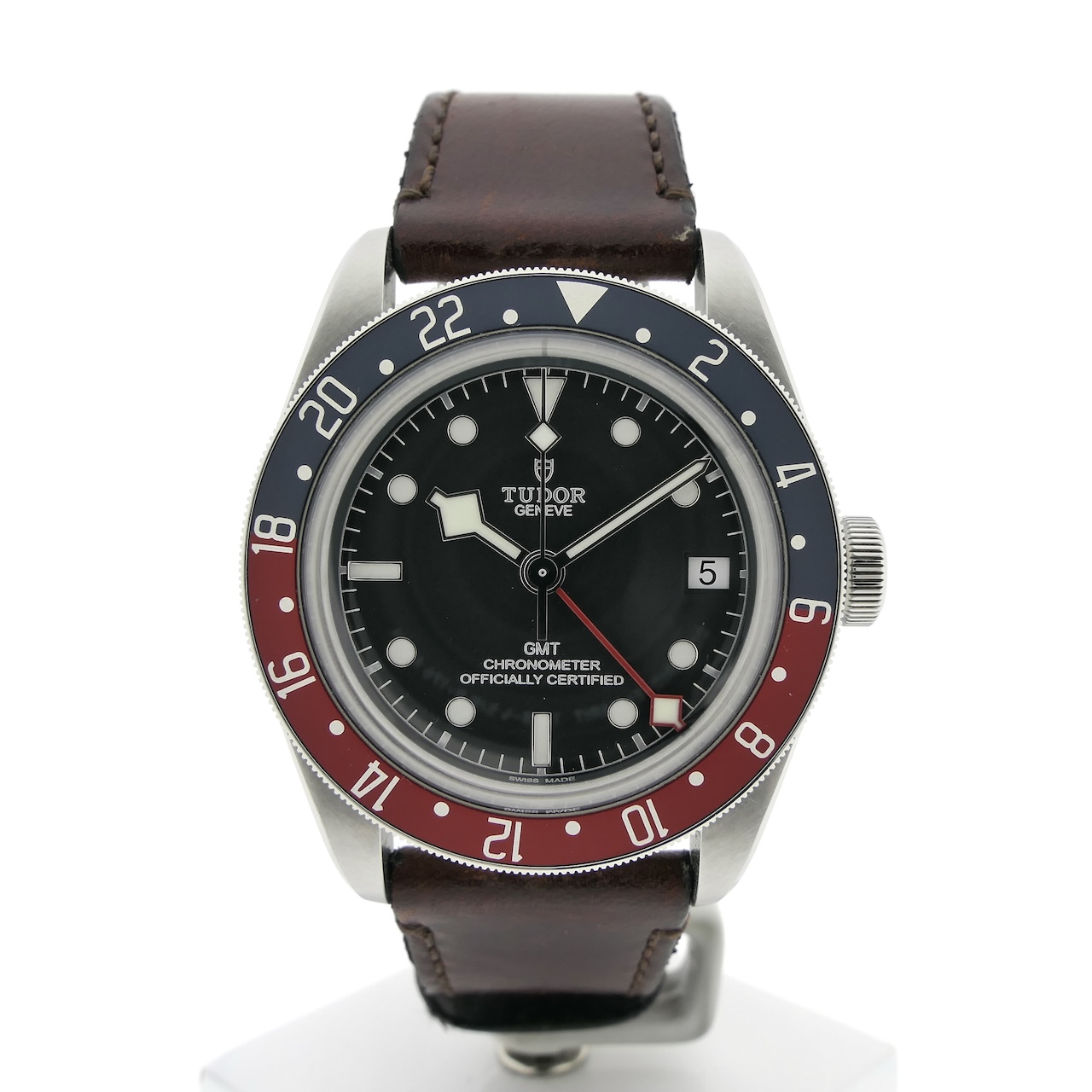 https://www.juweelwinkel.nl/wp-content/uploads/2024/10/Tudor-Black-Bay-GMT-M79830RB-0003-2.jpg