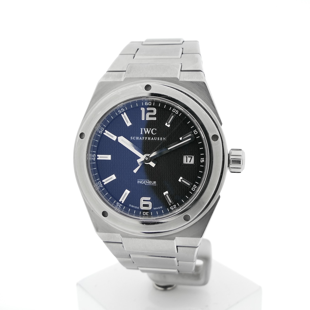 https://www.juweelwinkel.nl/wp-content/uploads/2024/11/IWC-Ingenieur-Automatic-IW3227-2.jpg