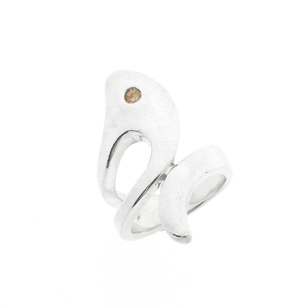 Artistieke zilveren ring met zirconia