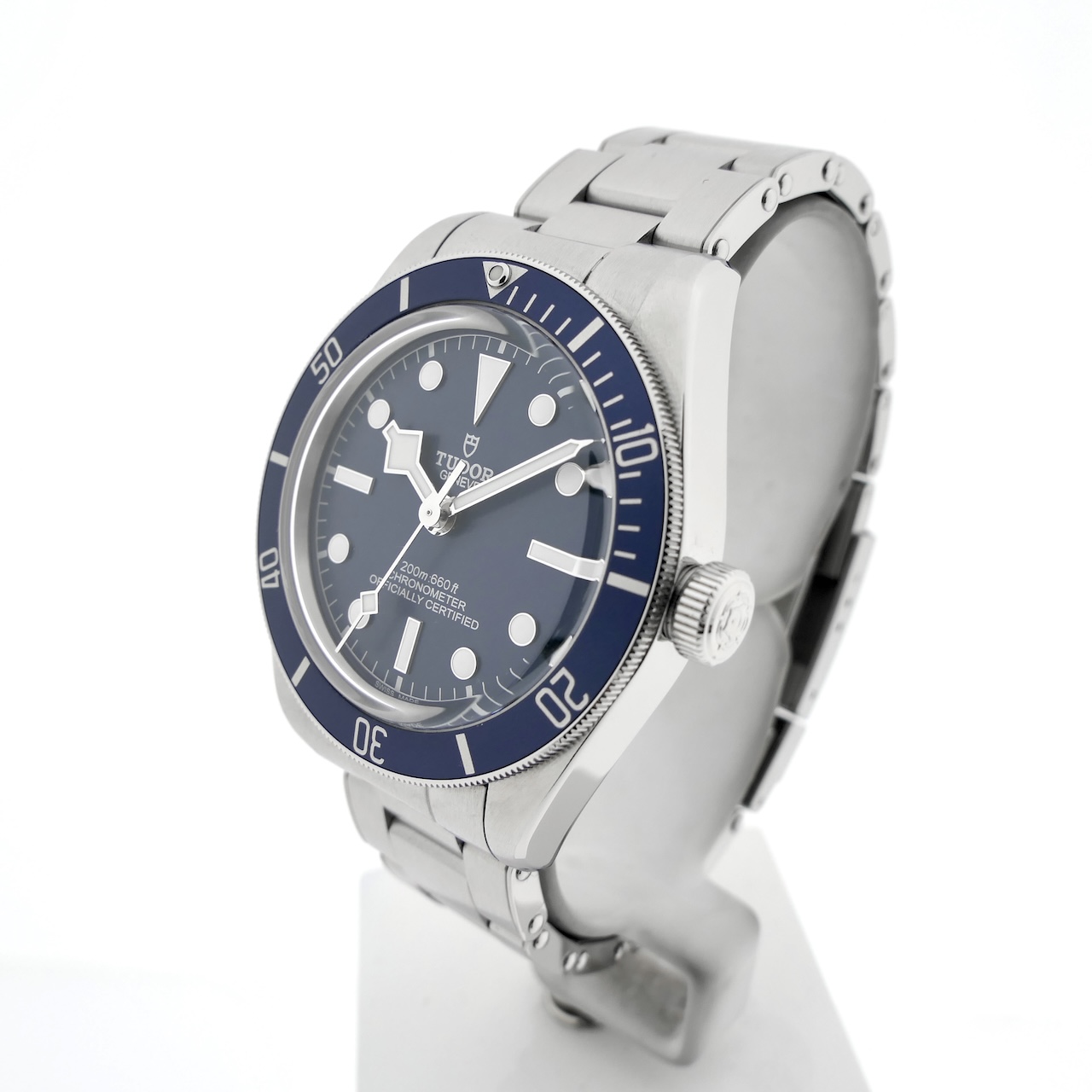 https://www.juweelwinkel.nl/wp-content/uploads/2024/11/Tudor-Black-Bay-58-Blue-79030B-3.jpg