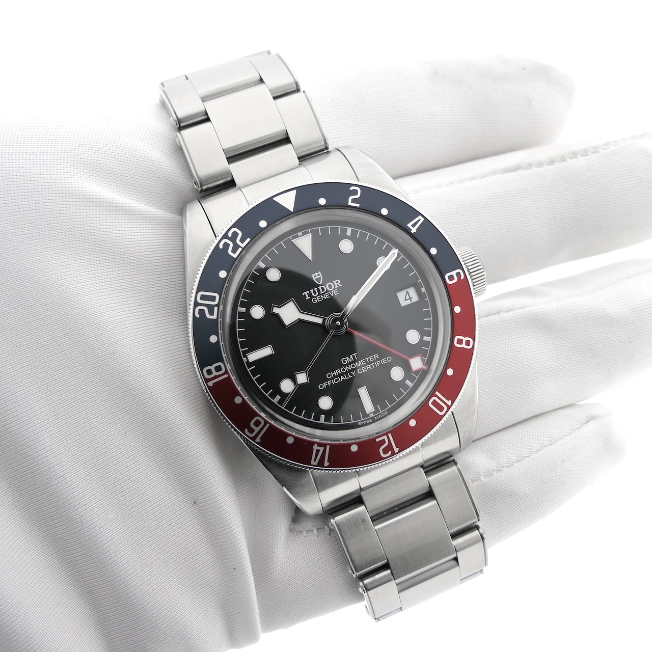 https://www.juweelwinkel.nl/wp-content/uploads/2025/01/Tudor-Black-Bay-GMT-79830-4.jpg