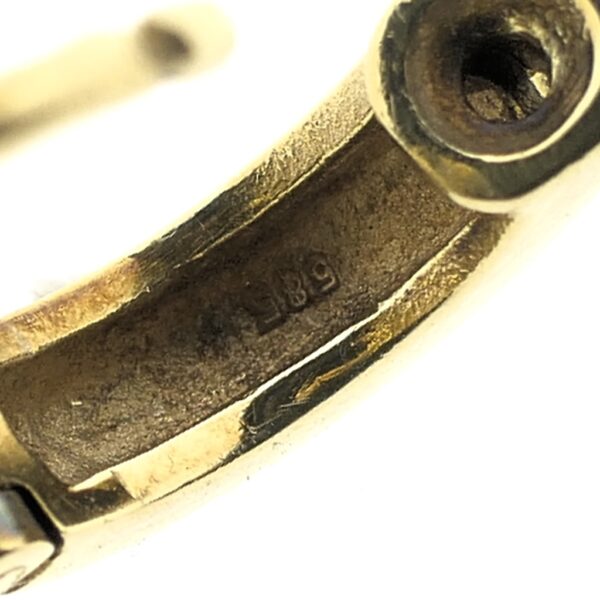 Gouden oorstekers met diamant | 0,32 ct.