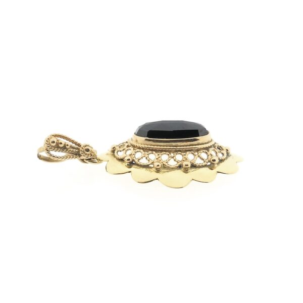 Vintage gouden hanger met granaat