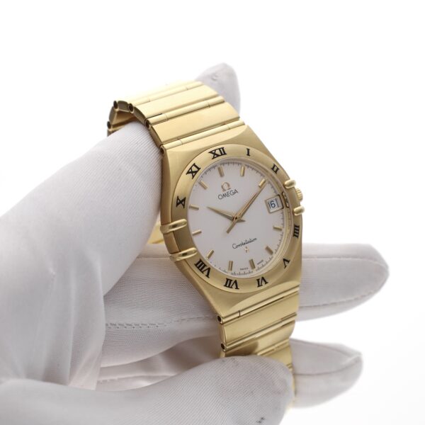 Omega Constellation Date 1112.30.00; 18k. Gouden heren horloge